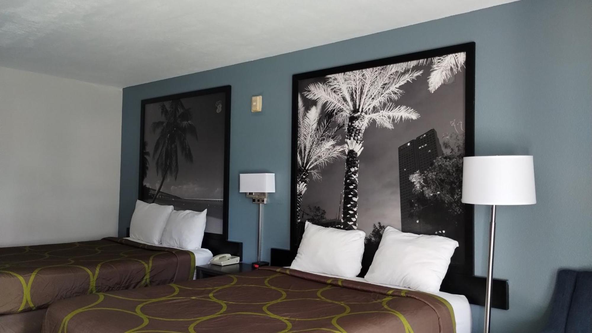 דניה ביץ' Super 8 Motel By Wyndham Near Fort Lauderdale Arpt מראה חיצוני תמונה
